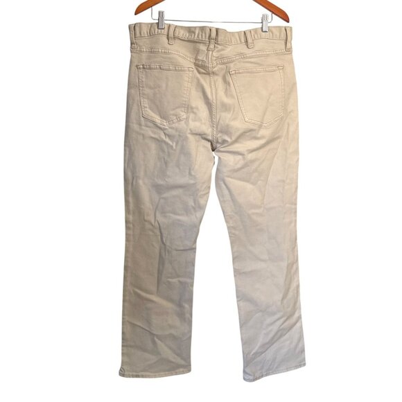Old Navy Mens Khaki Boot-Cut Jeans 40X32 Built-In Flex Cotton Blend - Picture 2 of 5
